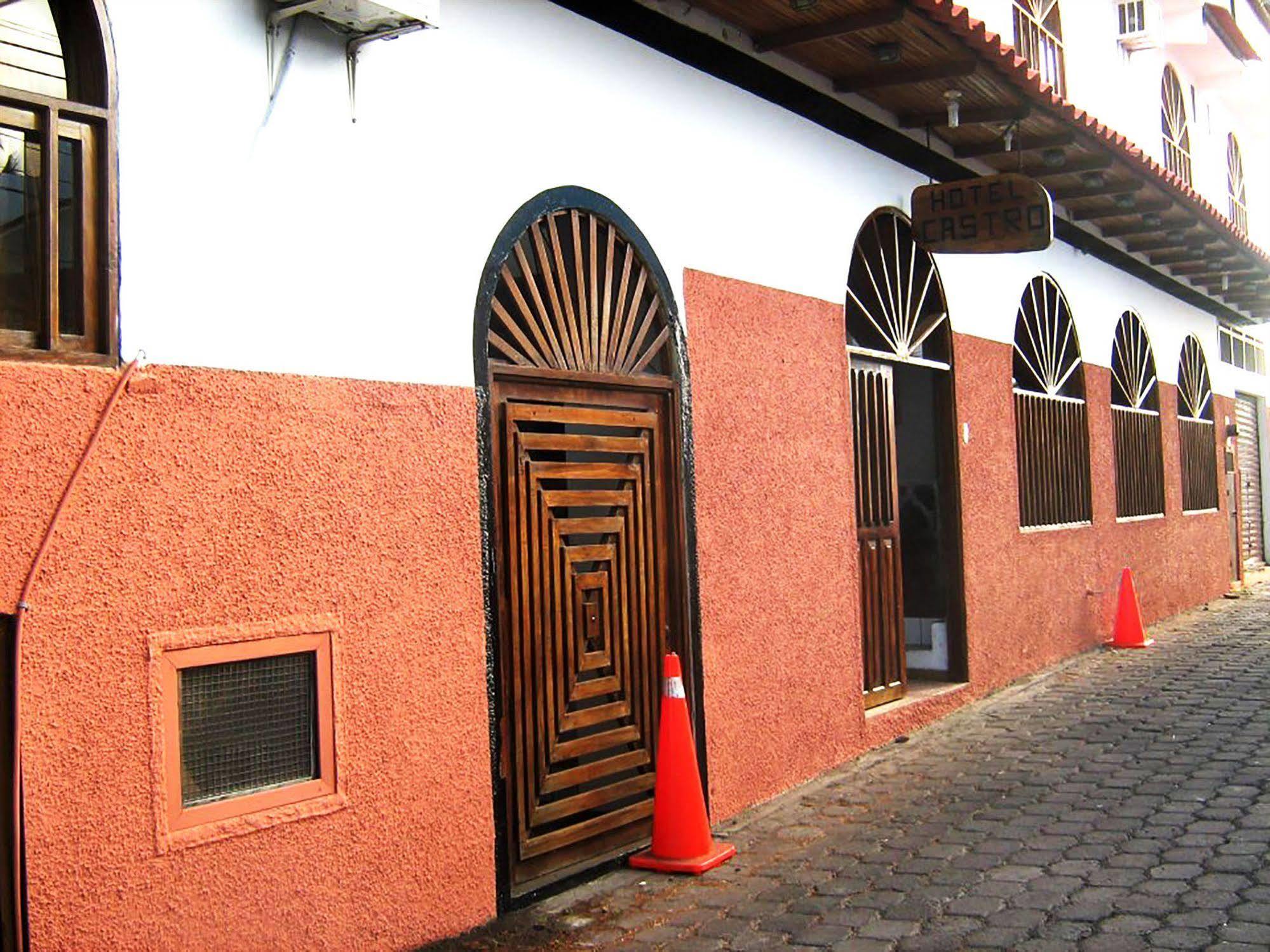 Hostal Castro Galapagos Puerto Ayora  Exterior photo